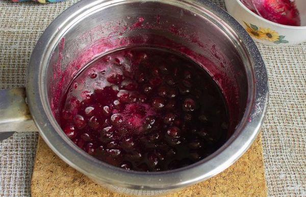 ลูกเกดกับเชอร์รี่