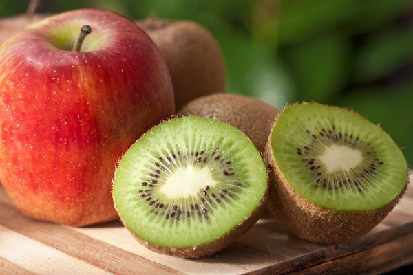 แอปเปิ้ลและกีวี