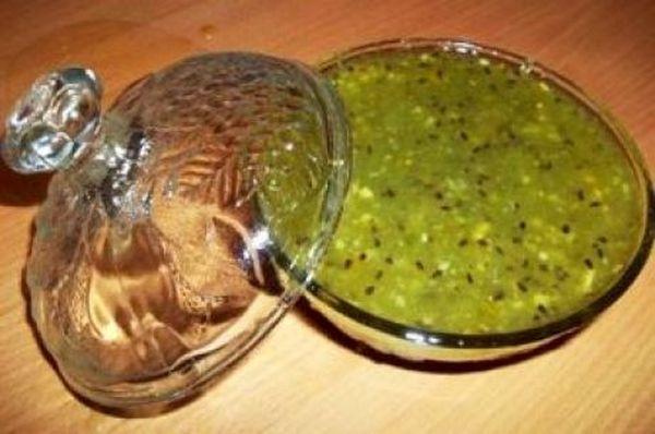 แยมลูกเกด