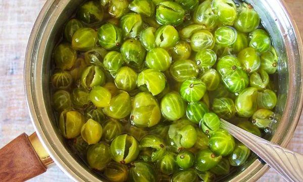 เบอร์รี่สีเขียว