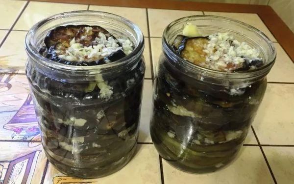 มะเขือยาวเป็นชั้นๆ