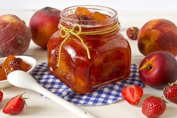 confiture de pêches et nectarines
