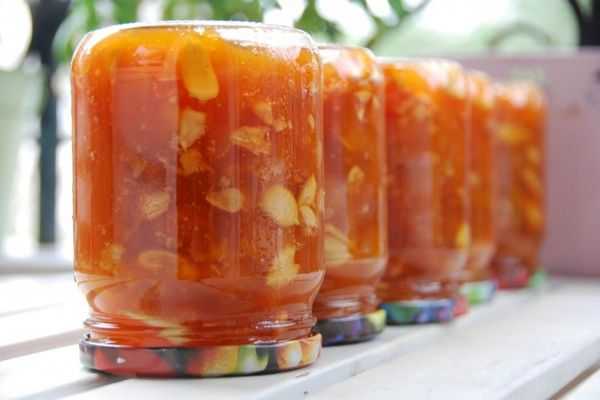 Confiture de pêches et de melons
