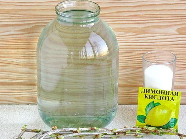 น้ำผลไม้ที่มีกรดซิตริก