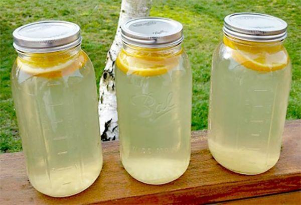 เครื่องดื่มสีส้ม