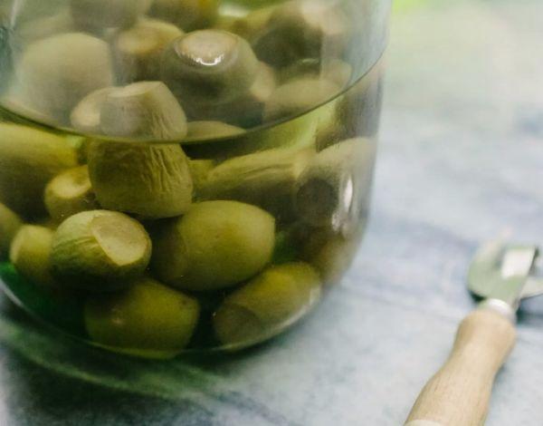 โถใส่ผลไม้แช่อิ่ม