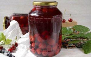 TOP 4 des recettes étape par étape pour préparer une compote de cerises et de groseilles pour l'hiver