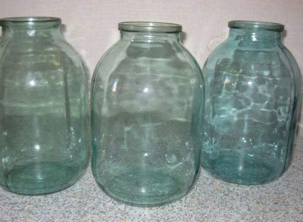 โถขนาดสามลิตร