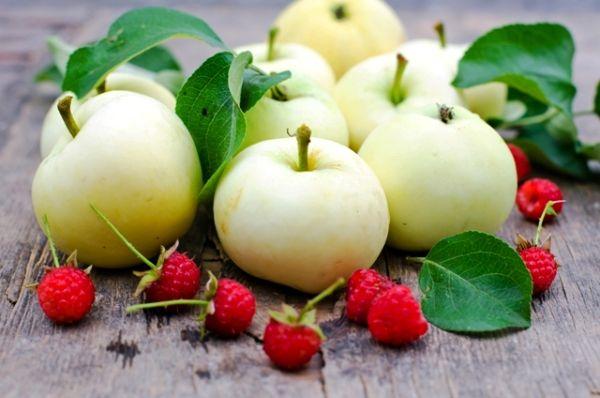 Pommes et framboises