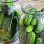 การดองแตงกวา