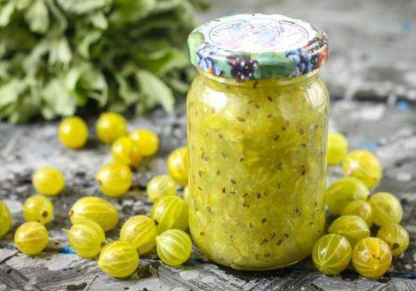 แยมลูกเกด