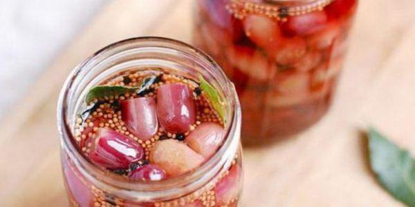 องุ่นกับมัสตาร์ด