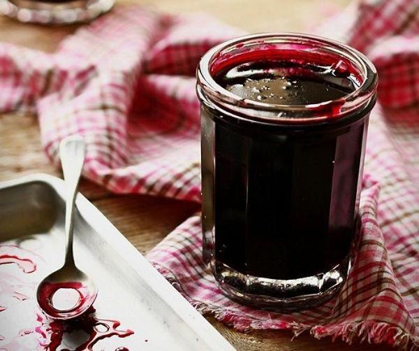 ซอสลูกเกด-น้ำเชื่อม