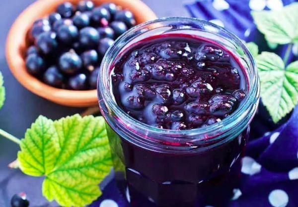 แยมลูกเกด