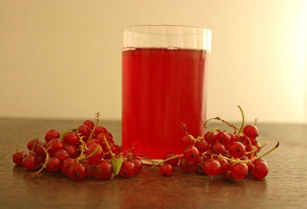 น้ำผลไม้หนึ่งแก้ว