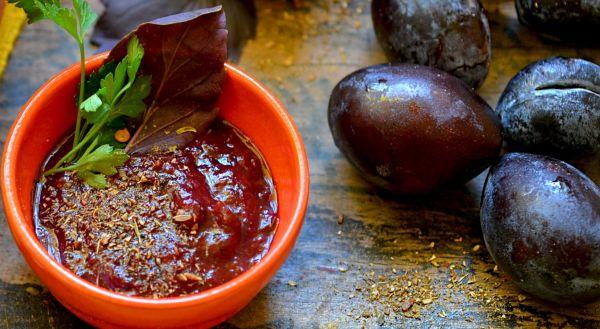 ซอสพลัมดำ