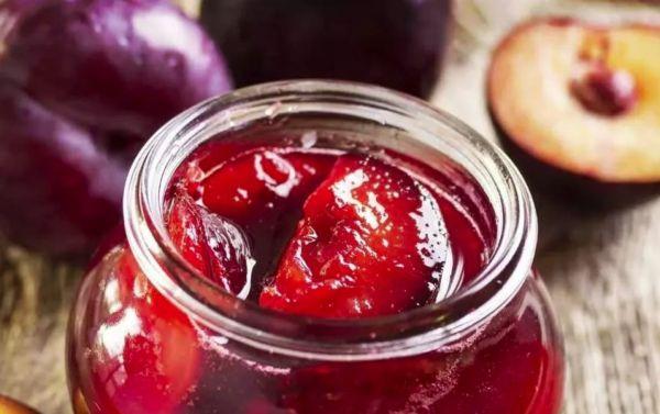 แยมในน้ำเชื่อม