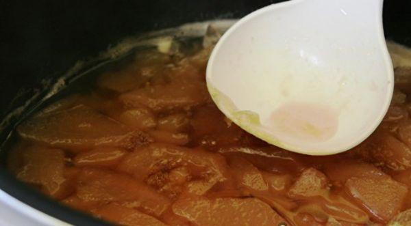 แยมในหม้อหุงช้า