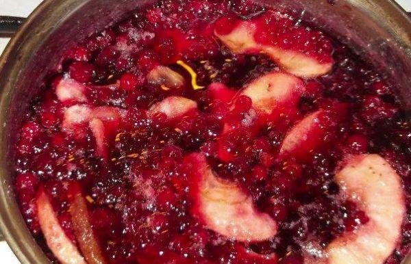 ลิงกอนเบอร์รี่กับลูกแพร์