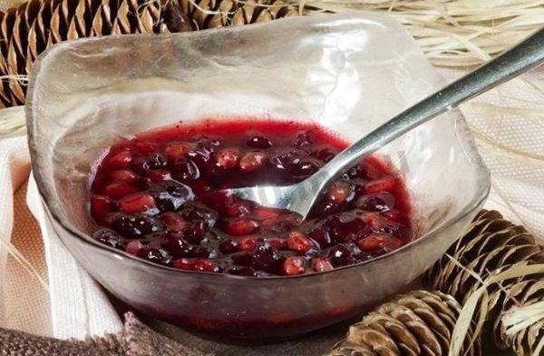 แยมโรวันเบอร์รี่