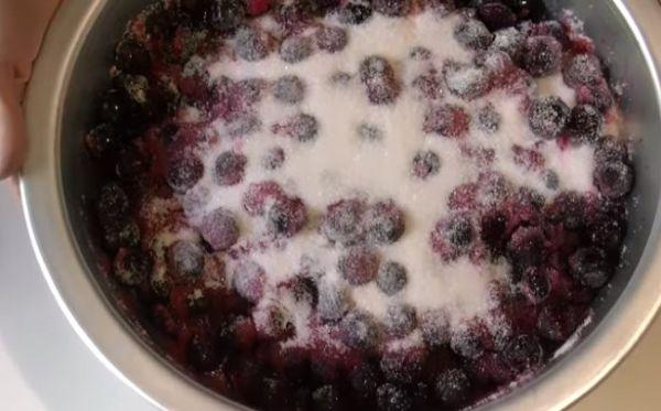 เชอร์รี่กับน้ำตาล