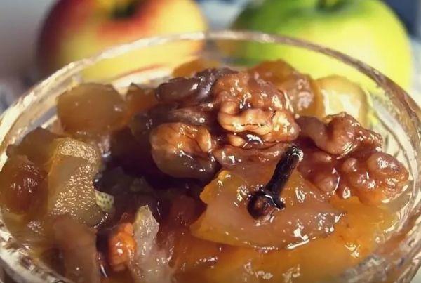 แอปเปิ้ลกับอบเชย