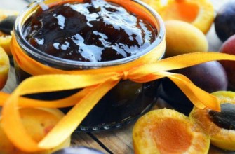 ลูกพลัมและแอปริคอต