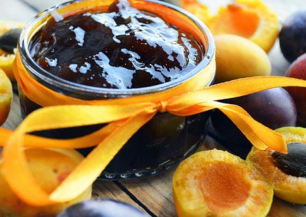 prunes et abricots