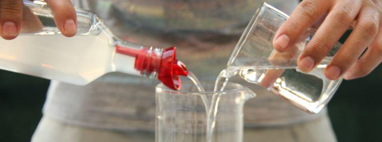 น้ำส้มสายชู