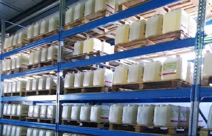 คลังสินค้าเคมีภัณฑ์